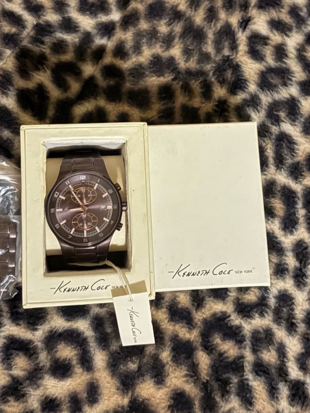 Kenneth Cole Deep Plum / Chocolate Brown Sunray Dial 2-eye Chronograph Watch